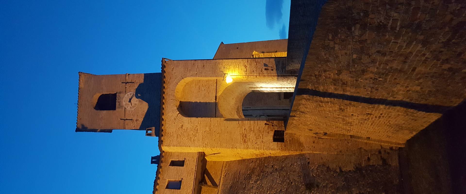 La Porta del Castello. 41 foto di Marco Musmeci